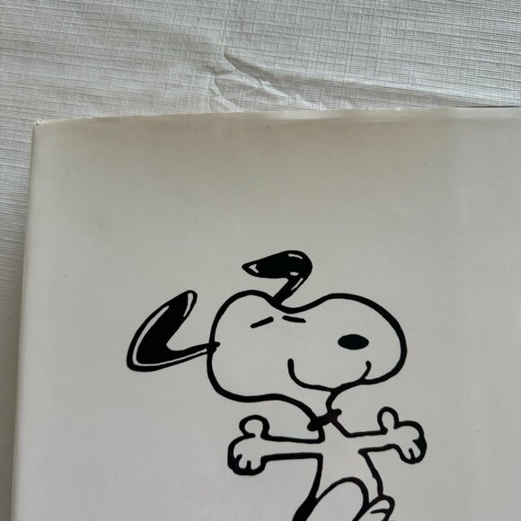 Peanuts Treasury Hardcover by Charles M. Schulz Coffee Table Book w/ Dust Cover - Picture 4 of 11